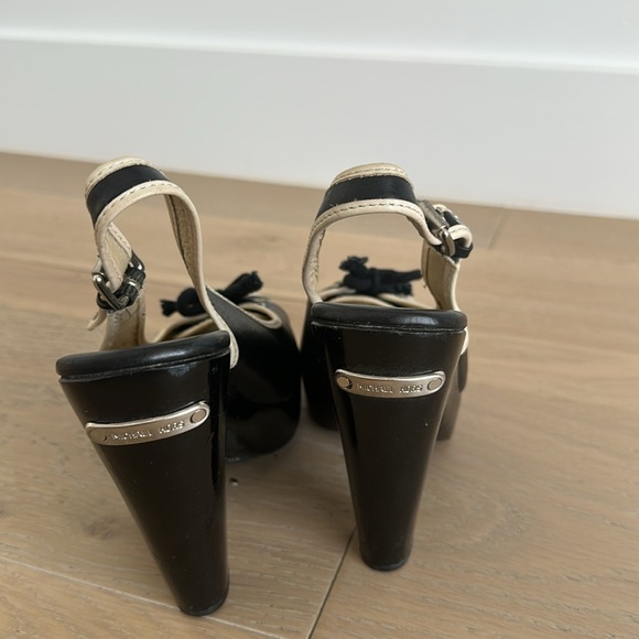 Michael Kors Black Women's Heels - Picture 5 of 6